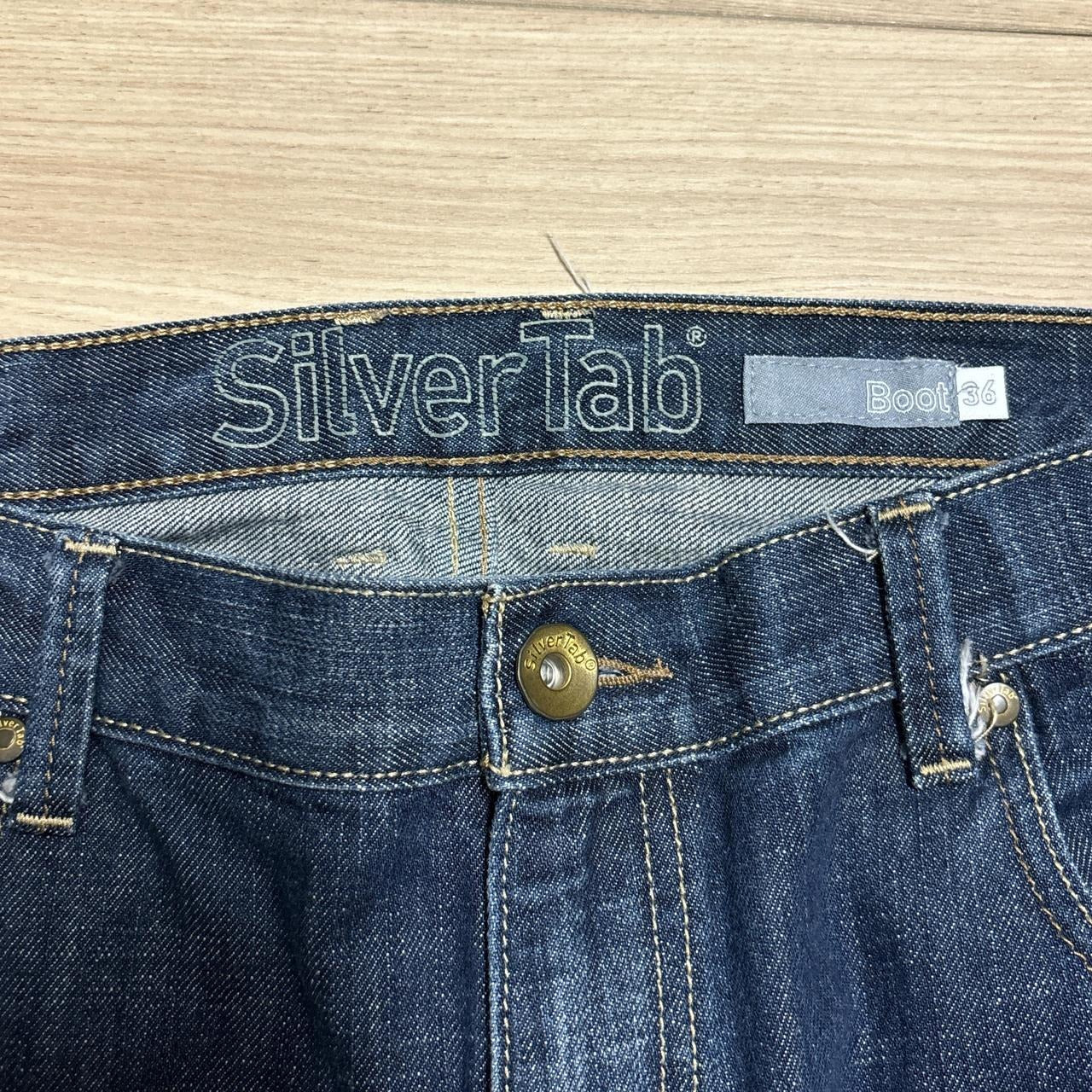 0559 - Levi's SilverTab Baggy Boot Jeans