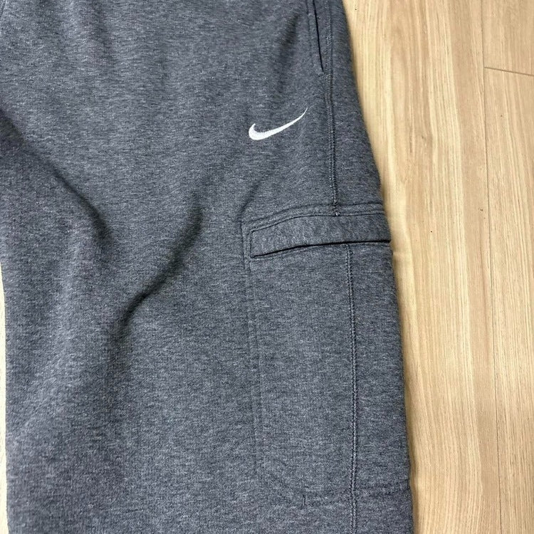 0445 - Baggy Gray Nike Cargo Sweats